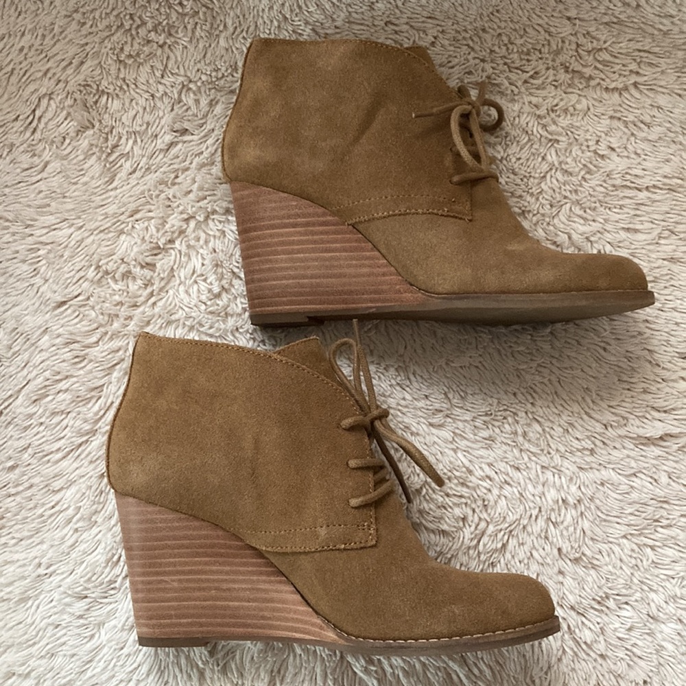 Women’s Lucky Brand suede wedge shoe - Picture 5 of 7